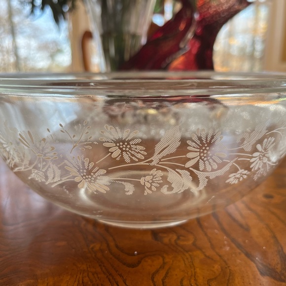 Vintage Pyrex Colonial Mist Daisy Floral Set of 3 Nesting Bowls Clear glass GUC - Picture 8 of 10